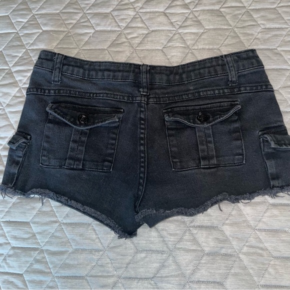 Revolution by Revolt Jean Shorts women’s size 9 black cut offs denim juniors - Picture 6 of 9